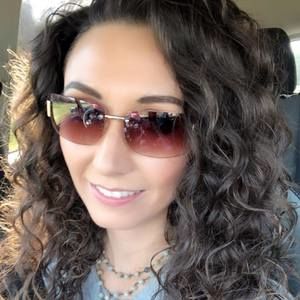 Meet your Posher, Bethany